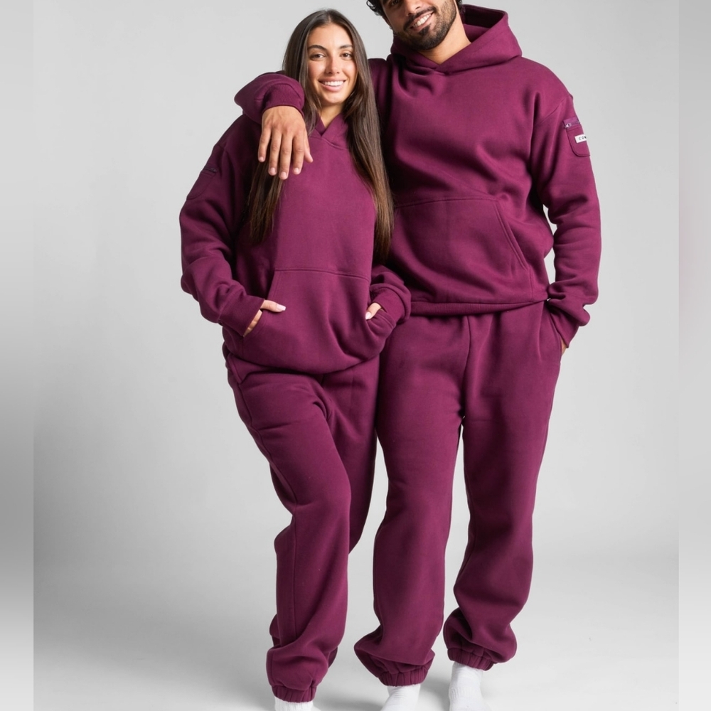😊Price Firm🥰 2 Pc SeT ❤️NIP❤️ Comfrt TRAVEL ESSENTIALS HOODIE & PANTS S/M Plum